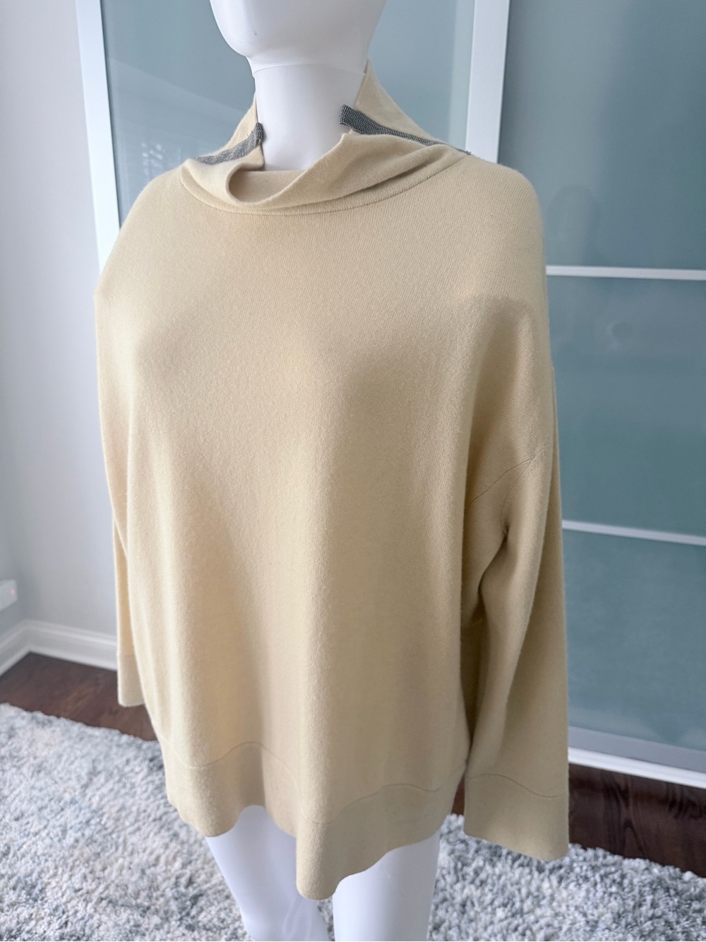 Brunello Cucinelli Cashmere Sweater with Monili  Warm Ivory / Golden – Size L